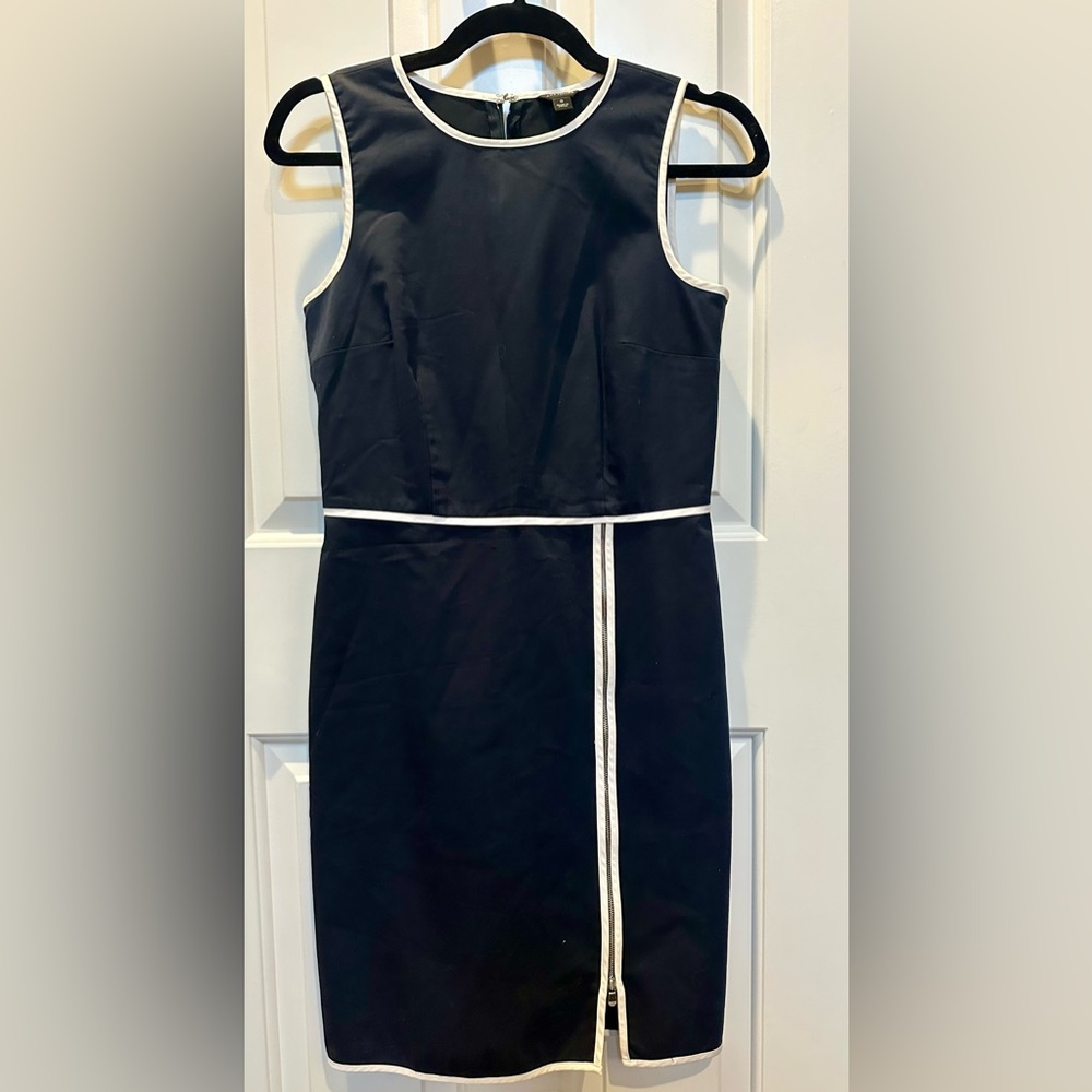ANN TAYLOR Navy Contrast Trim Sheath Dress | Size 0 | Classic Chic